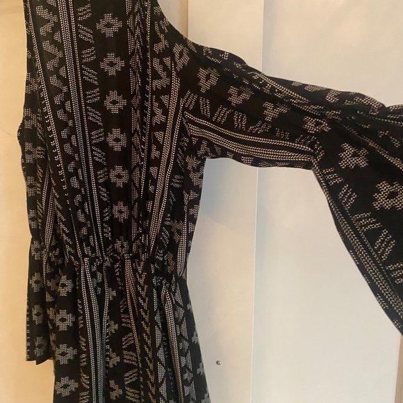 Coachella style romper - long sleeves with cut outs - Picture 2 of 3